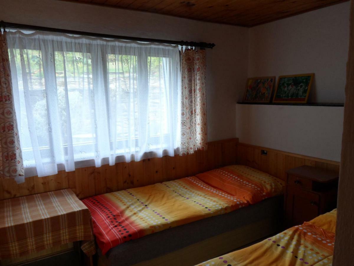Stylova Chalupa Na Kraji Narodniho Parku Sumava Strunkov Exterior photo